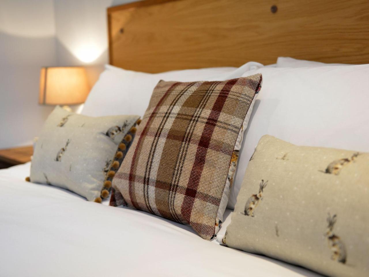 The Cayley Arms Inn Pickering Buitenkant foto